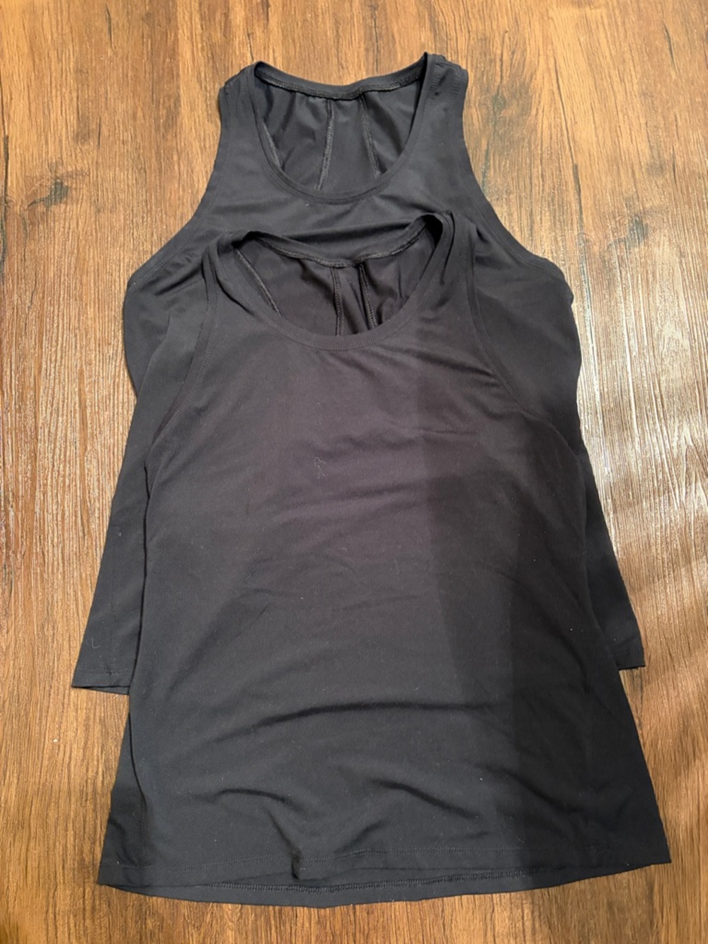 Unbranded set of 2 Tanks black athletic performance women sz XS EUC